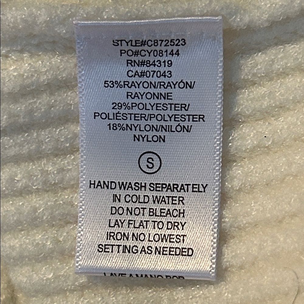 Cyrus Cream Cable Knit Sleeveless Sweater - Picture 6 of 6